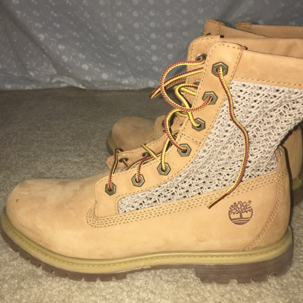 Timberland open weave lace up boots 🥾 - Picture 3 of 3